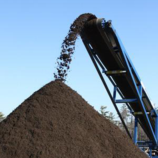 screened topsoil 600x600